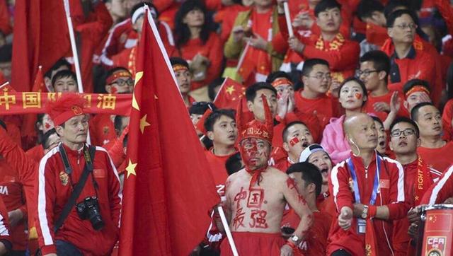 除了首季艾玛·达西、马特·史密斯、奥利维亚·库克、瑞斯·伊凡斯、史蒂夫·图森特、法比安·弗兰克尔、伊万·米切尔、汤姆·格林-卡尼等回归。