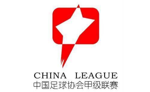 主演新剧《肯尼迪》聚焦著名政治家族 2 堪比时装周!