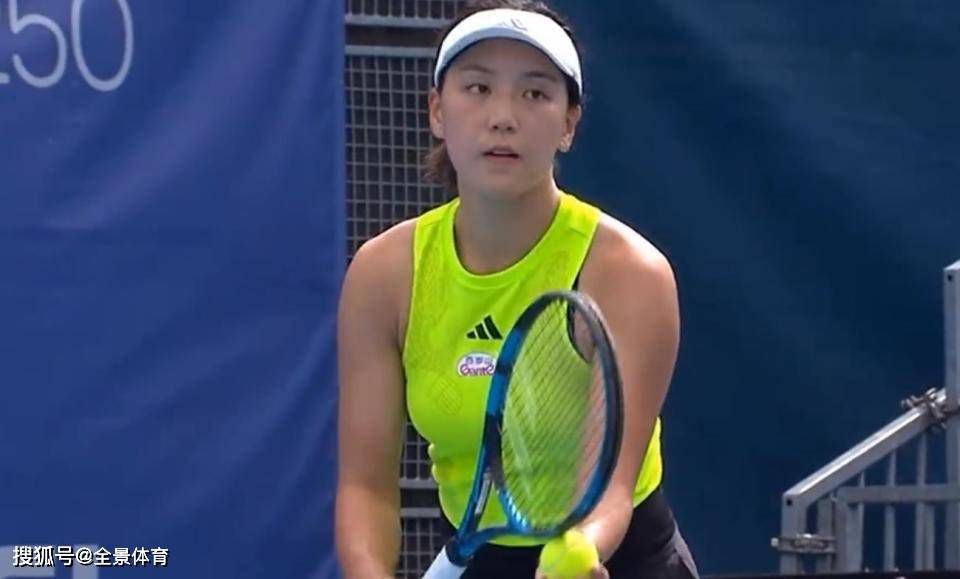 筱田麻里子首触大银幕 搭档107只小狗拍电影 2010-11-16 大森男朋与松岛奈奈子扮演“夫妻”的影片《狗狗与你的故事》再曝新阵容，人气少女团体AKB48成员筱田麻里子将在片中担当要角，该片将作为筱田出道以来的首部电影。