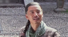 剧集《异形：地球》曝海报 2025-04-23 4月23日，剧集《异形：地球》（Alien: Earth）第一季发布海报，小小地球已处身在可怖生物的唇齿之间，他们的目的何在显而易见！